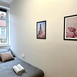 Mmrent Paris Gdańsk